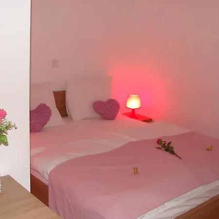 Lugarnica 3* Zagreb
